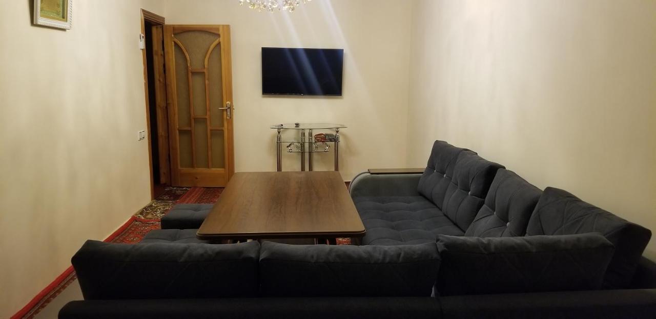 Watermelon Apartment Самарканд Екстериор снимка